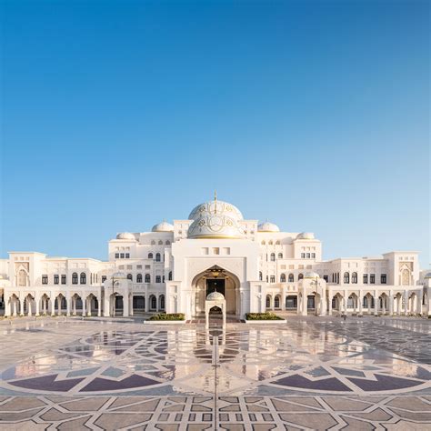 abu dhabi tours sightseeing.